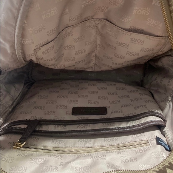 MK Backpack - Picture 6 of 6